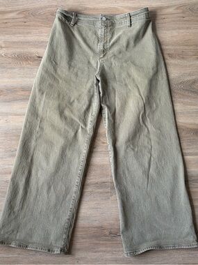 Universal Thread Wide Leg Ankle Olive Green Jeans Size 12